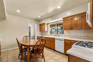 16102 Vincennes St, North Hills, CA 91343 - Photo 9