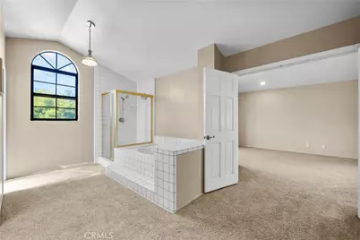 6056 Lake Lindero, Agoura Hills, CA 91301 - Photo 25