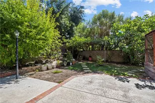 6056 Lake Lindero, Agoura Hills, CA 91301 - Photo 29