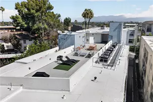 11912 Laurelwood, Studio City, CA 91604 - Photo 39