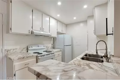 23515 Lyons Ave #179, Valencia, CA 91355 - Photo 3