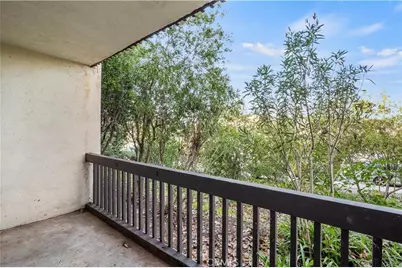 23515 Lyons Ave #179, Valencia, CA 91355 - Photo 7