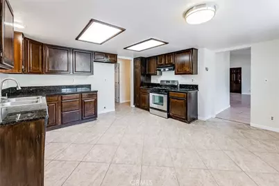 5546 McLennan, Encino, CA 91436 - Photo 9