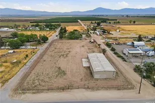 253 E McKee, Bakersfield, CA 93307 - Photo 43