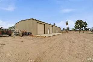 253 E McKee, Bakersfield, CA 93307 - Photo 31
