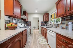 253 E McKee, Bakersfield, CA 93307 - Photo 15