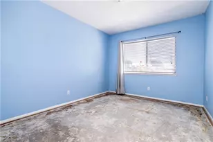 10411 Andasol Ave, Granada Hills, CA 91344 - Photo 13