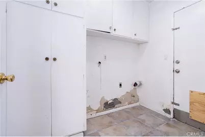 10411 Andasol Avenue, Granada Hills, CA 91344 - Photo 19