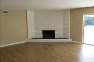 11323 Zelzah, Granada Hills, CA 91344 - Photo 7