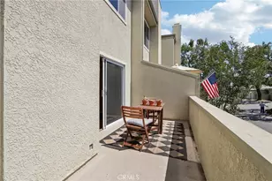 15786 Midwood Dr, Granada Hills, CA 91344 - Photo 27