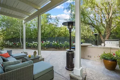 27018 Woodlands Dr, Valencia, CA 91355 - Photo 51