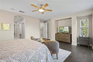 27018 Woodlands Dr, Valencia, CA 91355 - Photo 33