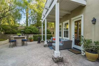 27018 Woodlands Dr, Valencia, CA 91355 - Photo 49