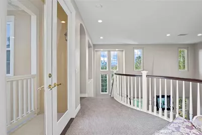 27018 Woodlands Dr, Valencia, CA 91355 - Photo 29