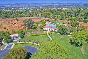 27018 Woodlands Dr, Valencia, CA 91355 - Photo 57