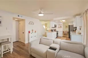 29130 Highplains Ct, Castaic, CA 91384 - Photo 5