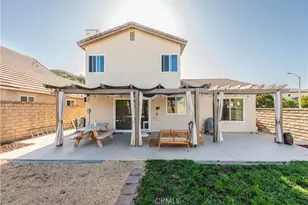 29130 Highplains Ct, Castaic, CA 91384 - Photo 35