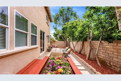 8501 Browns Creek, Canoga Park, CA 91304 - Photo 27