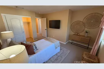 8501 Browns Creek, Canoga Park, CA 91304 - Photo 7