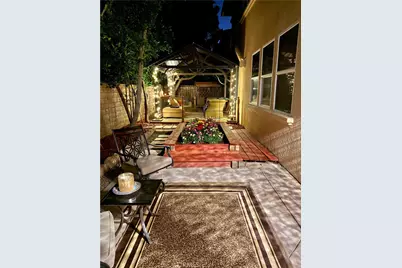 8501 Browns Creek, Canoga Park, CA 91304 - Photo 59