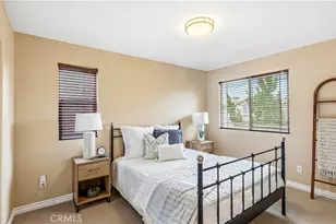 8501 Browns Creek, Canoga Park, CA 91304 - Photo 17