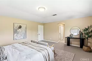8501 Browns Creek, Canoga Park, CA 91304 - Photo 21