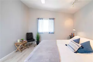 11401 Topanga Canyon, Chatsworth, CA 91311 - Photo 29