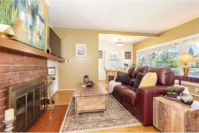 11750 Hatteras St, Valley Village, CA 91607 - Photo 5