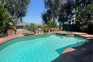 12312 Edgecliff Ave, Sylmar, CA 91342 - Photo 3