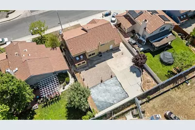 2123 E Avenue R12, Palmdale, CA 93550 - Photo 33