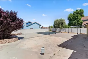 2123 E Ave R12, Palmdale, CA 93550 - Photo 27