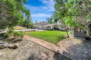 20555 Dumont St, Woodland Hills, CA 91364 - Photo 1