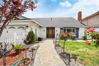 16738 Goodvale, Canyon Country, CA 91387 - Photo 9
