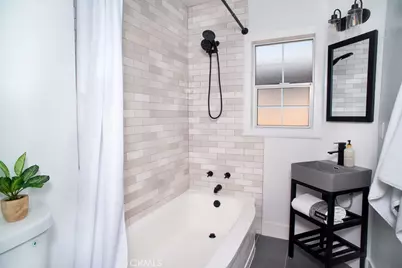 6640 Farmdale Avenue, North Hollywood, CA 91606 - Photo 9