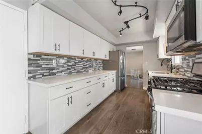 9946 Owensmouth #9, Chatsworth, CA 91311 - Photo 1