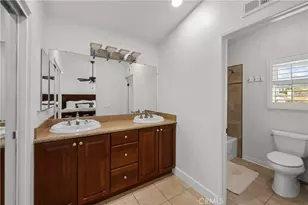 25523 Norfork Pl, Saugus, CA 91350 - Photo 17