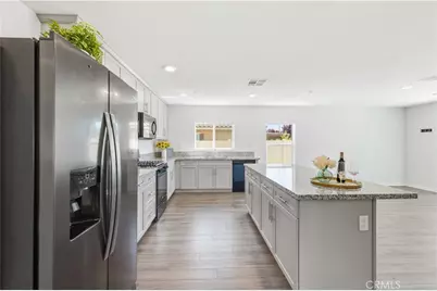 44745 Aspen St, Lancaster, CA 93535 - Photo 7