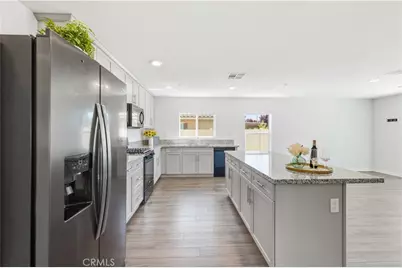 44745 Aspen St, Lancaster, CA 93535 - Photo 7
