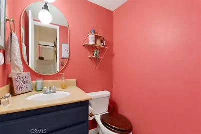 10030 Owensmouth #25, Chatsworth, CA 91311 - Photo 21