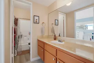 10030 Owensmouth, Chatsworth, CA 91311 - Photo 19