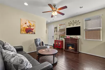24557 Rosette, Valencia, CA 91354 - Photo 47
