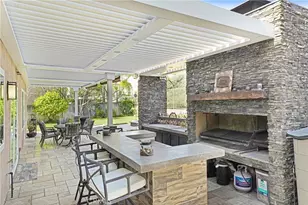 23805 Oak View, Newhall, CA 91321 - Photo 21