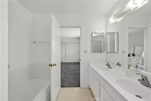 22337 Los Tigres Dr, Saugus, CA 91350 - Photo 29