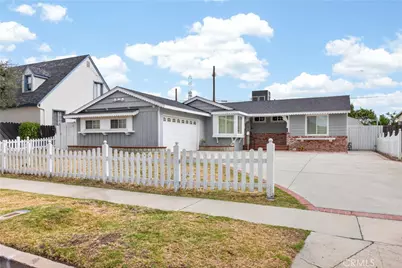 10450 Bevis, Mission Hills (San Fernando), CA 91345 - Photo 3