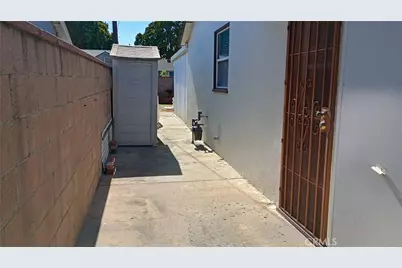 37 Hastings Avenue, Ventura, CA 93003 - Photo 49