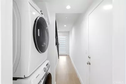 4455 Colfax Avenue, Studio City, CA 91602 - Photo 17