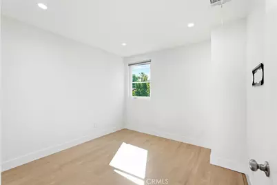 4455 Colfax Avenue, Studio City, CA 91604 - Photo 13