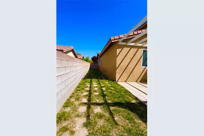 43815 Encanto Avenue, Lancaster, CA 93536 - Photo 35