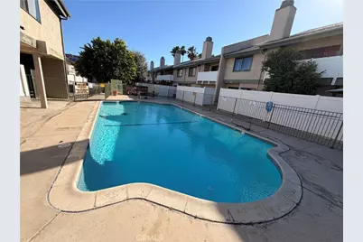 8341 De Soto #10, Canoga Park, CA 91304 - Photo 15
