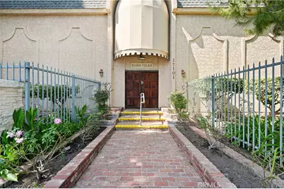 17041 Roscoe Boulevard #3, Northridge, CA 91325 - Photo 25